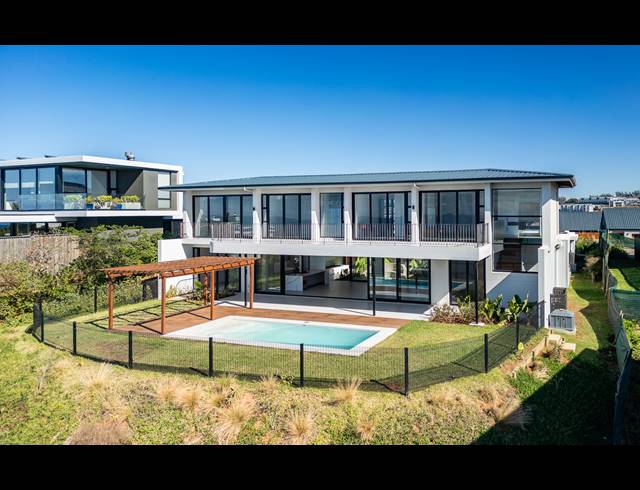 4 BEDROOM HOUSE FOR SALE IN ZULULAMI LUXURY COASTAL ESTATE